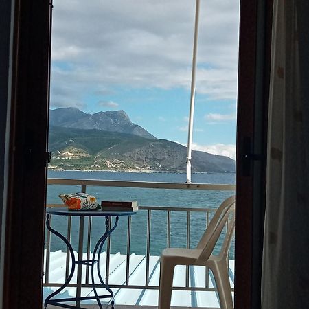 Faros Hotel Agios Nikolaos  Bagian luar foto