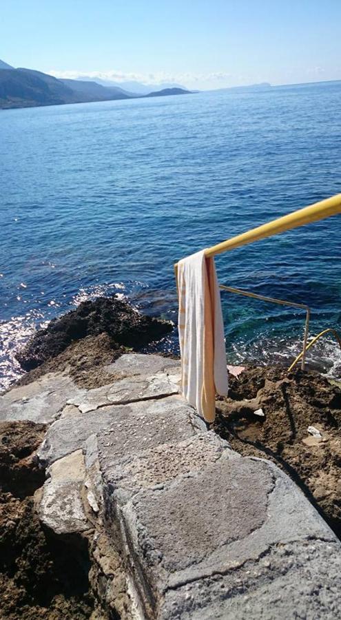 Faros Hotel Agios Nikolaos  Bagian luar foto